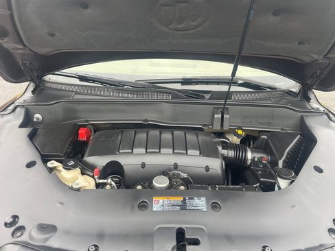 Used 2015 Buick Enclave Leather image 9