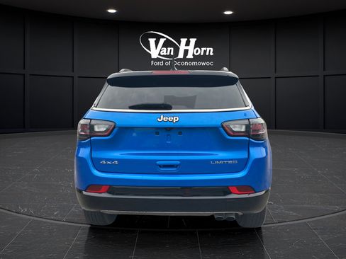 Used 2022 Jeep Compass Limited w/ Elite Group AWD/4WD image 6