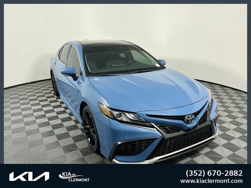 Used 2023 Toyota Camry XSE w/ Navigation Package image 1