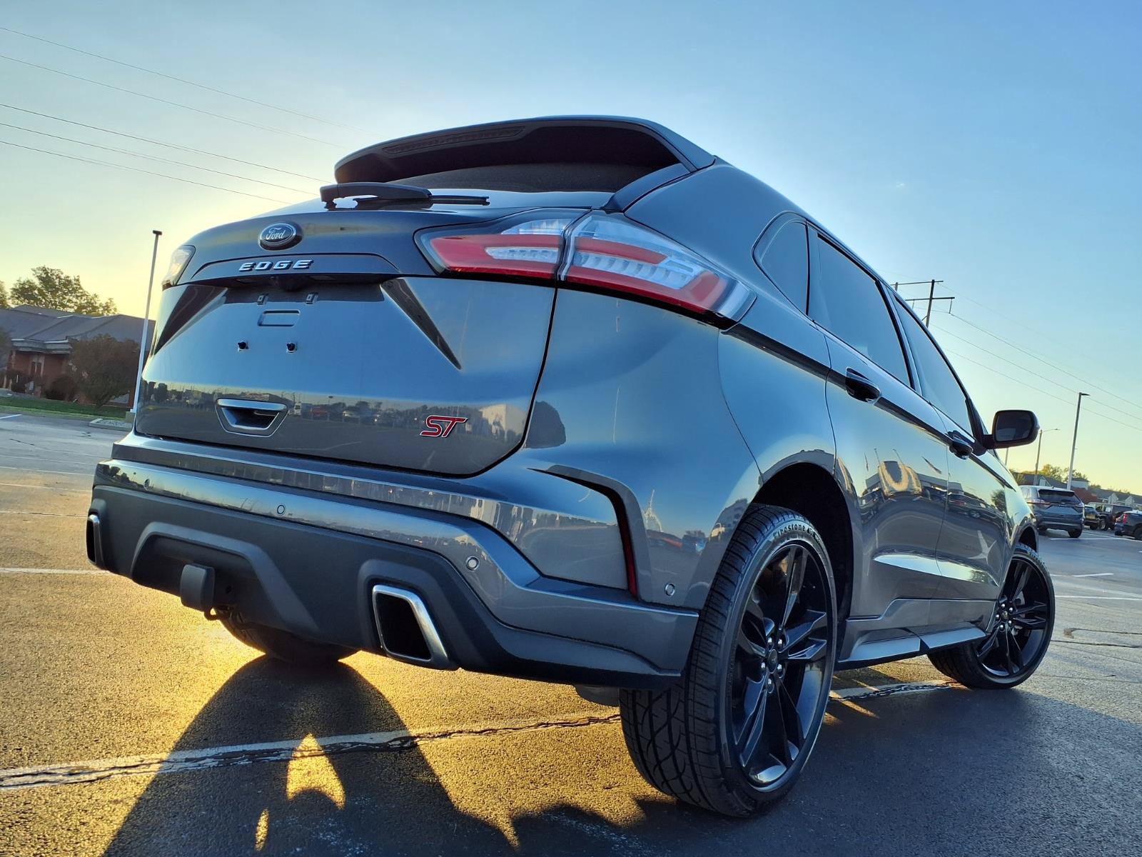 Used 2022 Ford Edge ST w/ Equipment Group 401A AWD/4WD image 39
