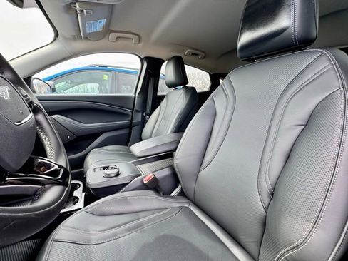 Used 2024 Ford Mustang Mach-E Premium image 13