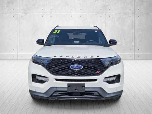 Used 2021 Ford Explorer ST w/ Equipment Group 401A AWD/4WD image 2