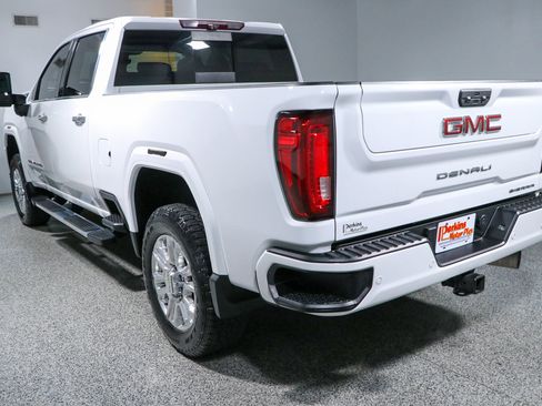 Used 2021 GMC Sierra 2500 Denali w/ Denali Ultimate Package AWD/4WD image 9