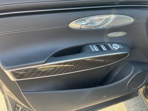 Used 2023 Genesis GV70 3.5T Sport w/ Sport Prestige Package image 11