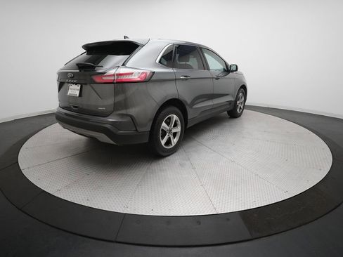 Used 2024 Ford Edge SEL w/ Convenience Package image 38