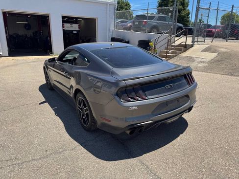 Used 2018 Ford Mustang GT Premium RWD image 5