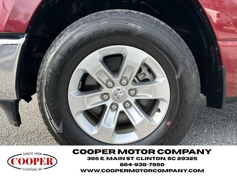 Used 2024 RAM 1500 Laramie image 11