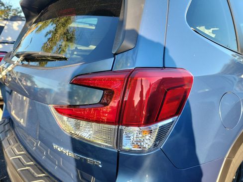 Used 2021 Subaru Forester Premium w/ Popular Package #1 image 10