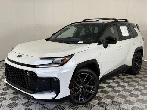 Used 2026 Toyota RAV4 AWD Plug-in Hybrid image 1