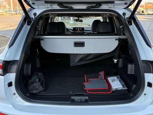 Used 2024 Mitsubishi Outlander SEL image 32