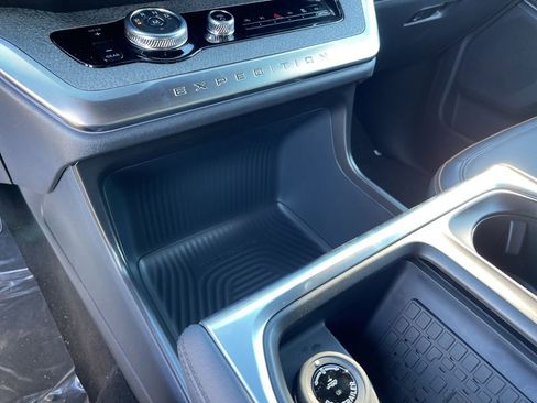 New 2025 Ford Expedition Tremor image 15