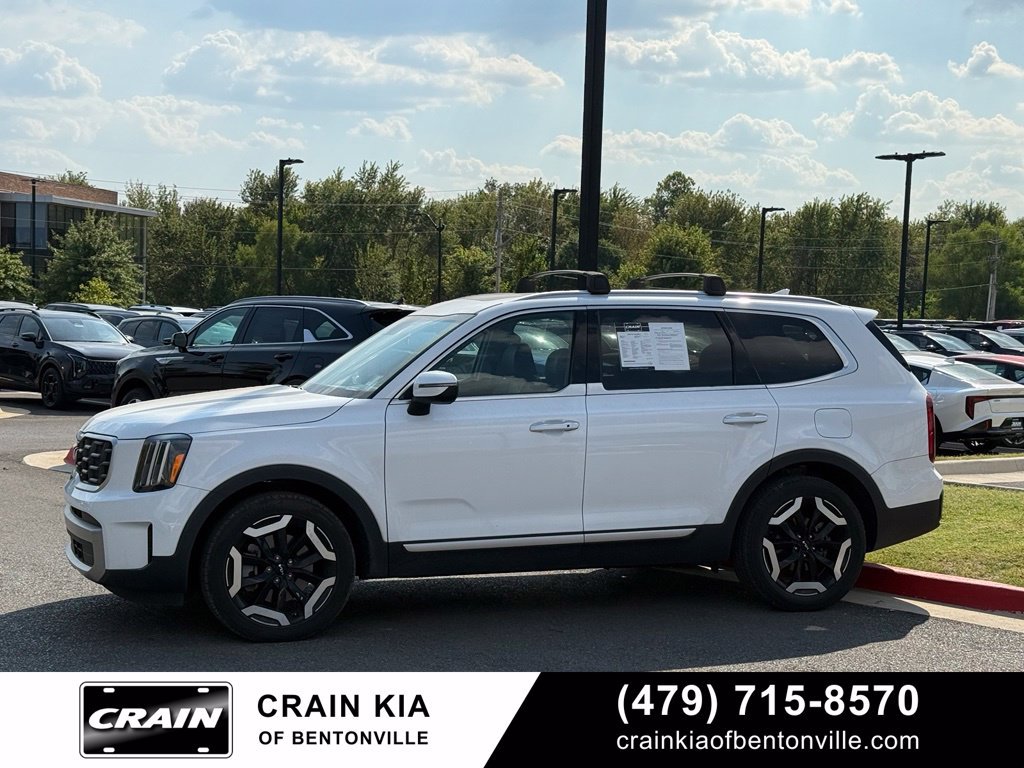 Certified 2024 Kia Telluride S w/ S Sunroof Package FWD image 4