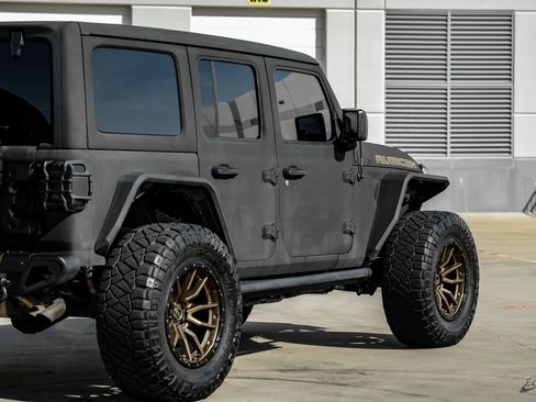 Used 2021 Jeep Wrangler Unlimited Rubicon image 21