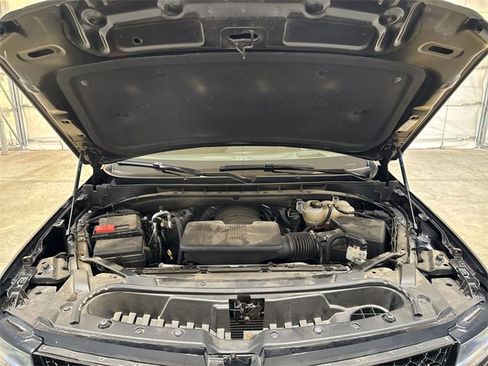 Certified 2023 Cadillac Escalade Sport Platinum w/ LPO, ONYX Package image 31