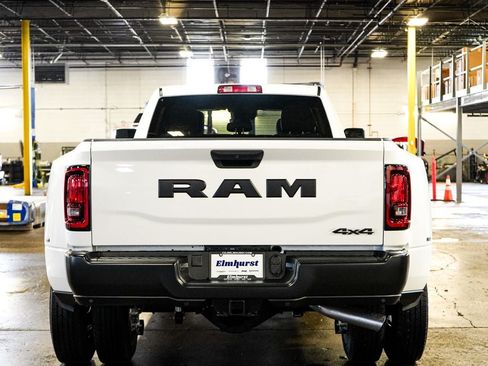 New 2026 RAM 3500 Tradesman AWD/4WD image 6