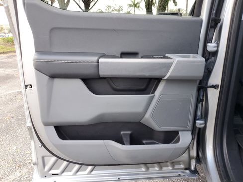 Used 2023 Ford F150 XLT image 13