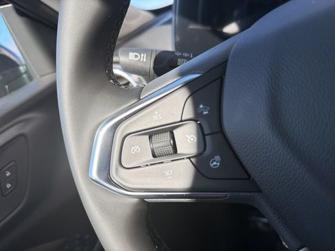 New 2026 Chevrolet Trax ACTIV w/ Sunroof Package FWD image 11