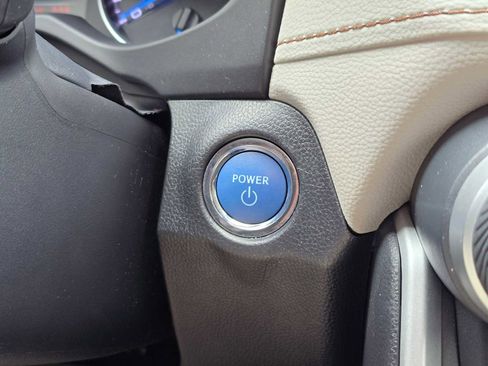 Certified 2021 Toyota RAV4 XLE Premium AWD/4WD image 28