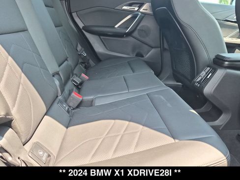 Used 2024 BMW X1 xDrive28i w/ Convenience Package AWD/4WD image 24