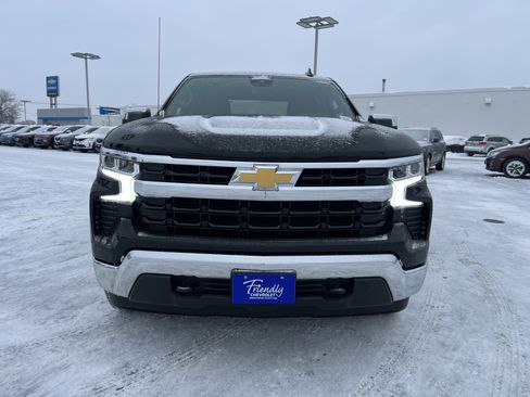 Certified 2024 Chevrolet Silverado 1500 LT image 3