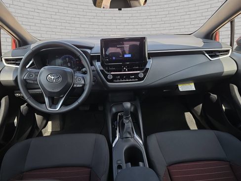 Used 2026 Toyota Corolla SE FWD image 10