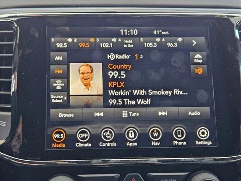 Used 2020 Jeep Grand Cherokee Laredo w/ Laredo X Package image 11