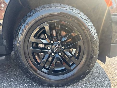 Used 2021 Chevrolet Suburban LS AWD/4WD image 9