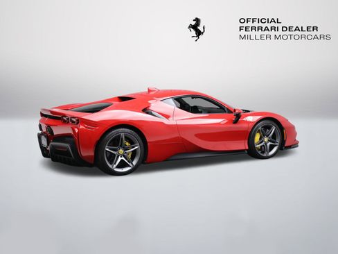 Certified 2022 Ferrari SF90 Stradale image 9