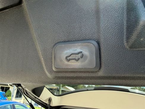 Used 2016 Chevrolet Traverse LT FWD image 22