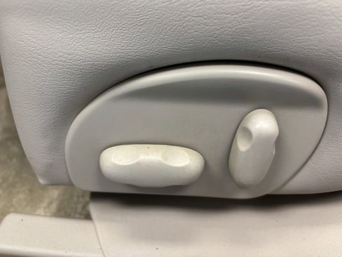 Used 2004 Cadillac CTS 3.6 w/ Preferred Equipment Group image 18