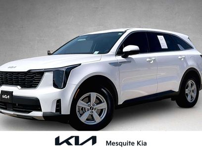 Certified 2025 Kia Sorento LX