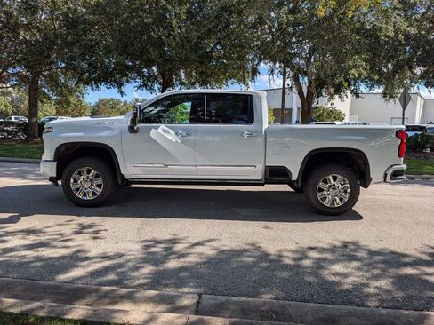 New 2026 Chevrolet Silverado 3500 High Country w/ Technology Package image 5
