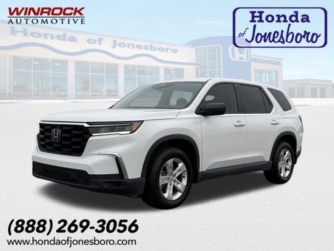 Certified 2024 Honda Pilot LX image 1
