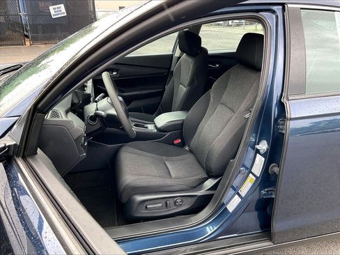 Certified 2024 Honda Accord EX image 10