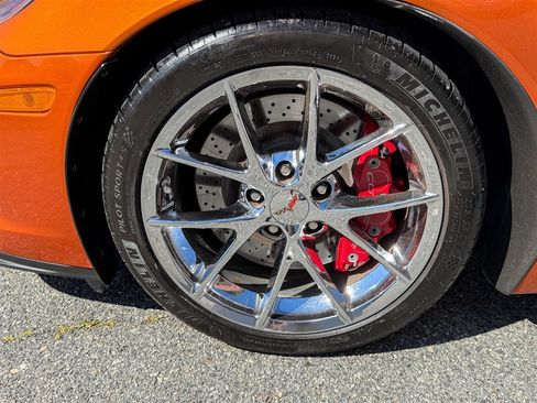 Used 2009 Chevrolet Corvette Z06 w/ Preferred Equipment Group RWD image 17