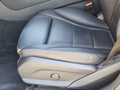 Certified 2022 Mercedes-Benz GLC 300 GLC 300 image 25