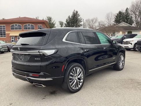 Used 2025 Buick Enclave Avenir w/ Super Cruise Package AWD/4WD image 18