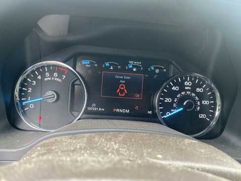 Used 2018 Ford F150 King Ranch w/ Equipment Group 601A Luxury image 19