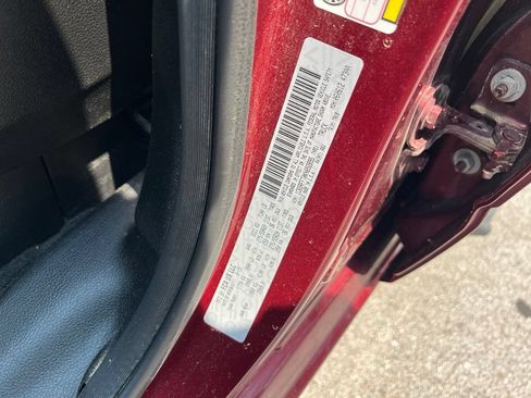 Used 2019 RAM 1500 Big Horn AWD/4WD image 15