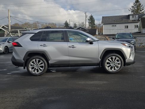 New 2025 Toyota RAV4 XLE Premium image 7