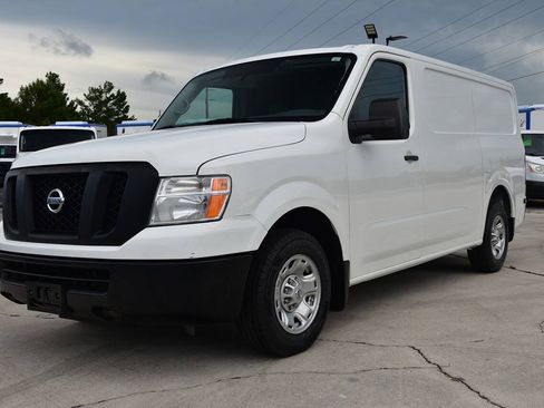 Used 2020 Nissan NV 2500 SV RWD image 3
