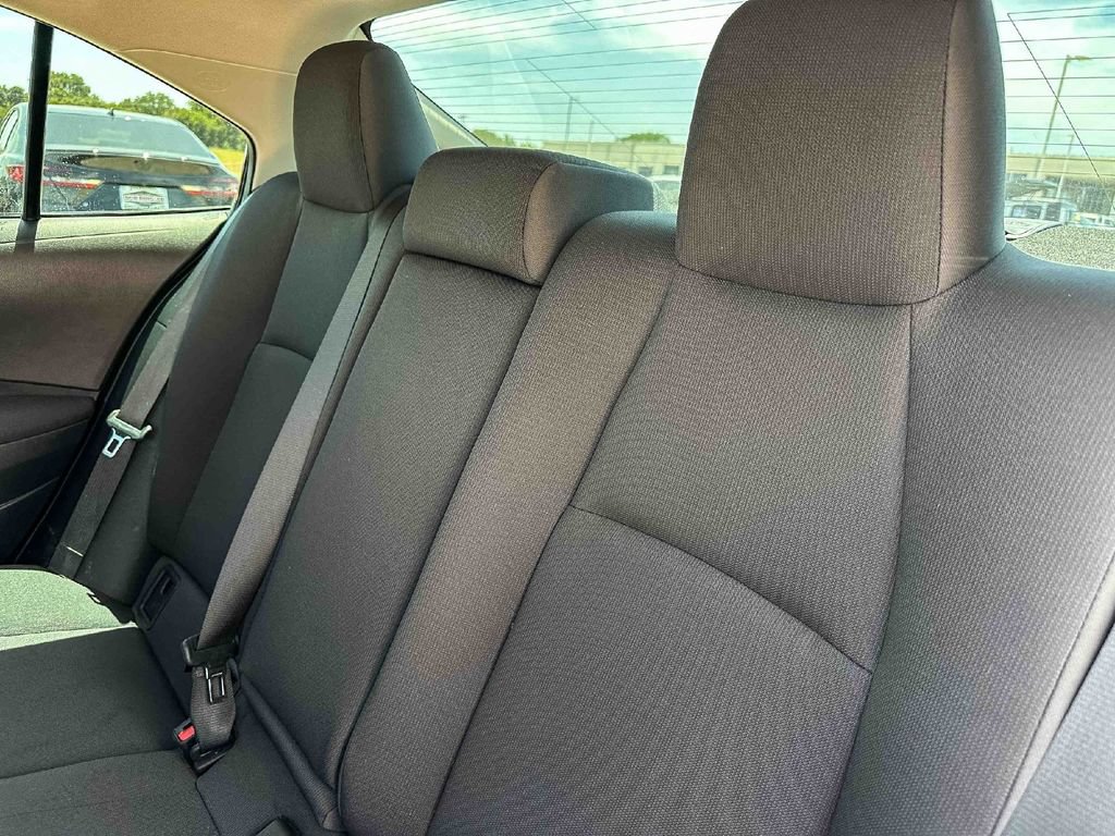 Used 2025 Toyota Corolla LE FWD image 19