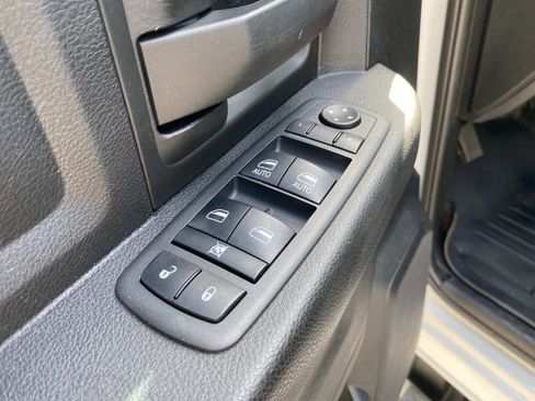 Used 2022 RAM 2500 Tradesman AWD/4WD image 23