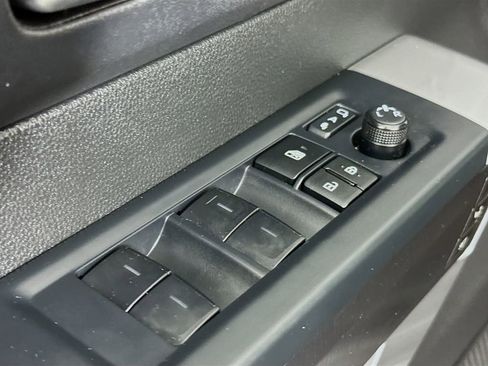 Certified 2025 Toyota Tundra Platinum image 10