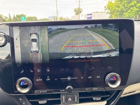 Used 2025 Lexus NX 350h AWD w/ Cold Area Package image 31