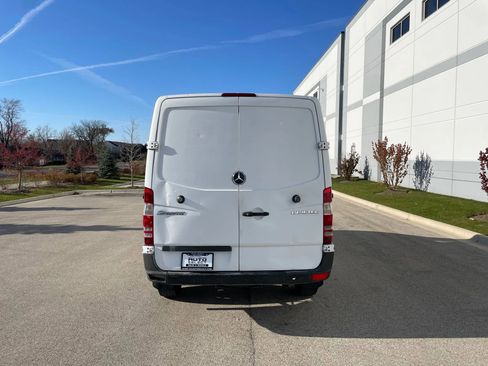 Used 2012 Mercedes-Benz Sprinter 2500 image 6