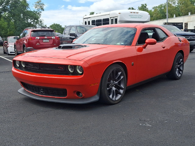 Used 2023 Dodge Challenger R/T Scat Pack w/ Plus Package RWD image 6