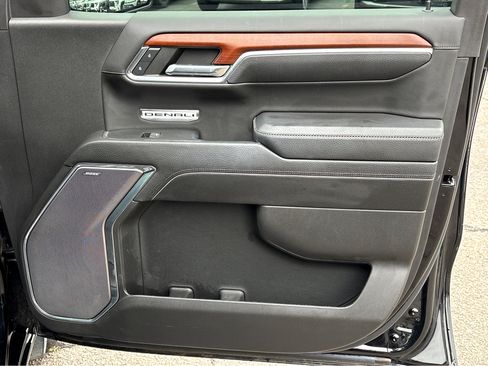 Used 2023 GMC Sierra 1500 Denali image 12