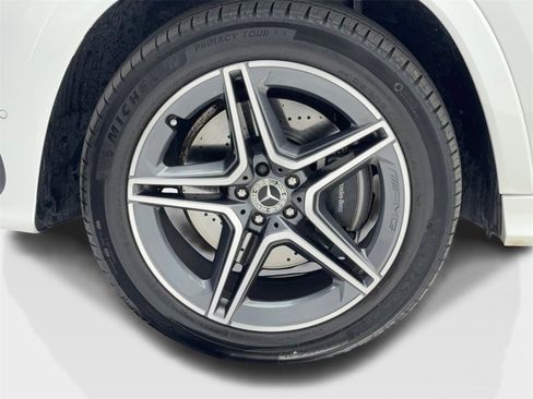 Used 2025 Mercedes-Benz GLS 450 4MATIC w/ AMG Line Exterior image 54