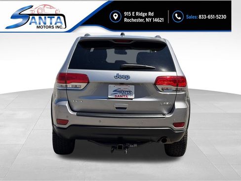 Used 2019 Jeep Grand Cherokee Laredo AWD/4WD image 14